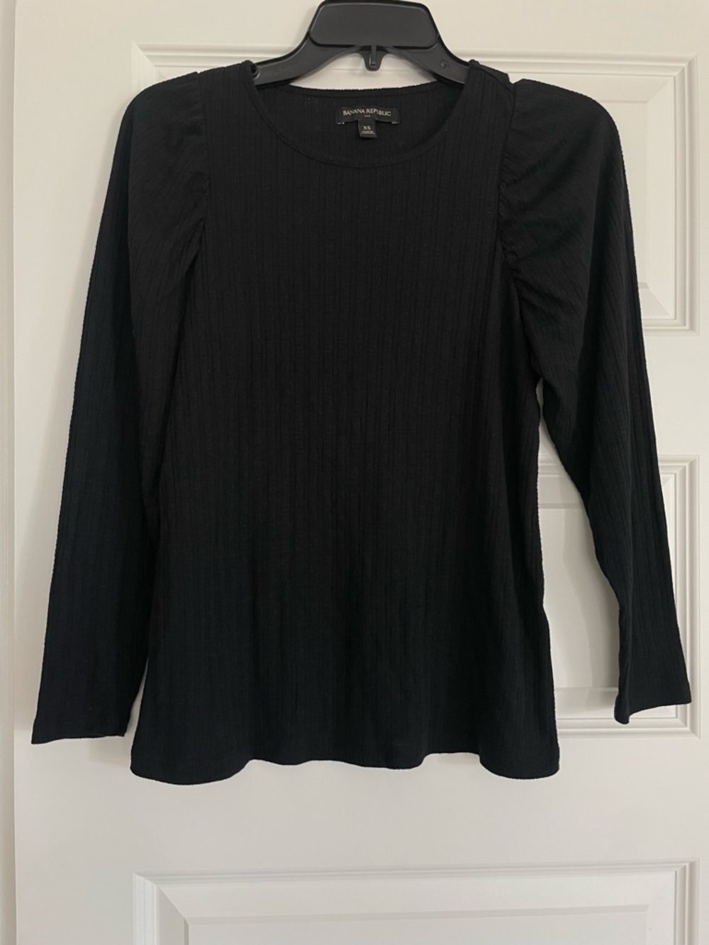 Banana Republic Black Ribbed Pointelle Crewneck Long Sleeve Linen Blend Top